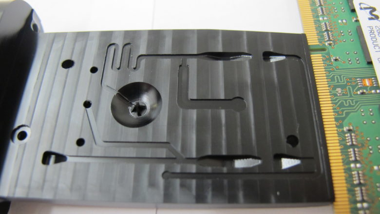CNC machining flat tolerance 50 microns acrylic- Parametric Manufacturing